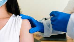 Vaksin Booster 12 Januari, Cuma Kelompok Ini yang Dapat Gratis