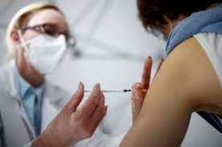 Fakta-Fakta Manfaat Sertifikat Vaksinasi Covid-19, Jangan Sembarangan Unggah di Sosmed!