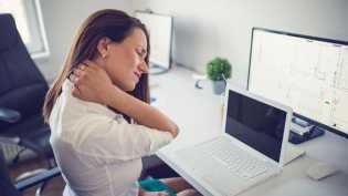 6 Cara Mengobati Sakit Leher, Kurangi Ketegangan