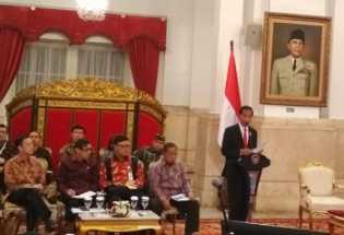 Bahas Kemudahan Berusaha, Jokowi Kumpulkan Kepala Daerah