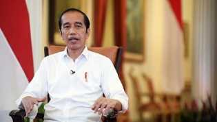 Pantau Vaksinasi Pelaku Jasa Keuangan, Ini Target Jokowi