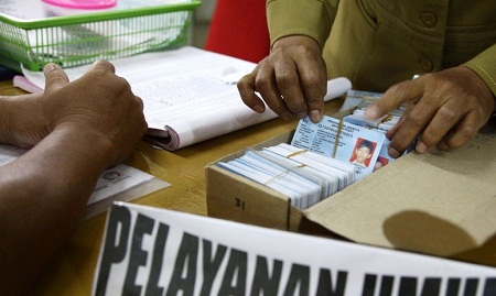 SDM Lemah, Idealnya Bikin e-KTP Itu 1 Jam