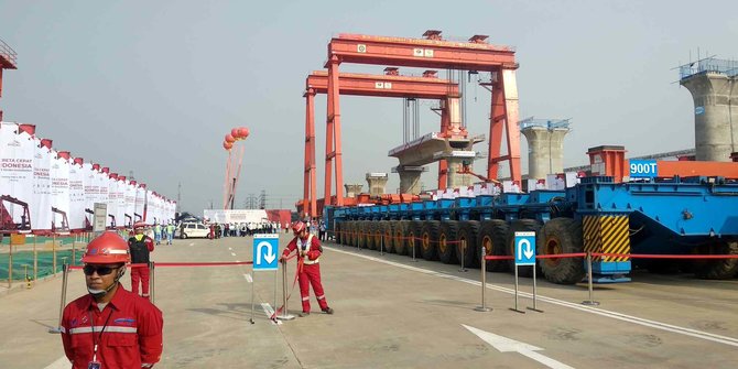 Pemerintah Nombok Rp8,38 Triliun untuk Proyek Kereta Cepat Indonesia China
