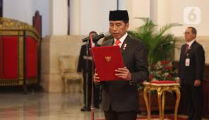 Jokowi Lantik Pimpinan Baru KPK dan Dewan Pengawas Hari Ini