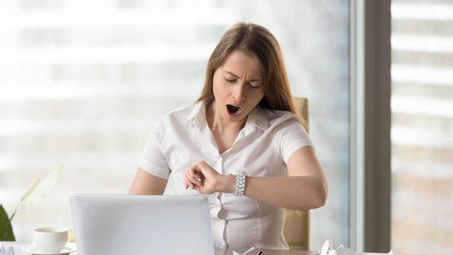 3 Gerakan untuk Usir Kantuk di Kantor dalam Waktu Singkat
