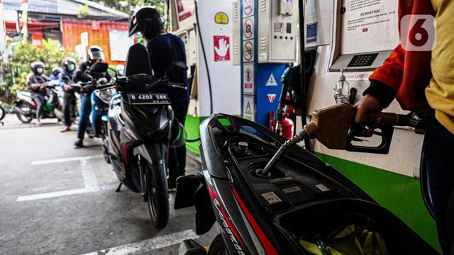 Harga BBM Nonsubsidi Turun, Kekuatan Belanja Warga Kembali Naik