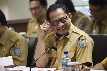 Lebih Hemat Anggaran, Tito Karnavian Dorong Dukcapil dan KPU Lakukan Kajian e-Voting