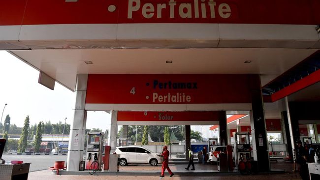 Menteri ESDM Beri Sinyal Harga Pertalite Bakal Naik