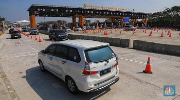 Mantap, Masuk Gerbang Tol Tanpa Buka Kaca Dimulai Tahun Ini