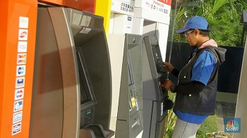 Bank Ramai-ramai Tutup Cabang, Ganti Mesin ATM Canggih