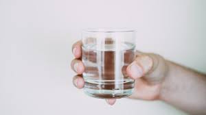 14 Manfaat Minum Air Hangat untuk Kesehatan, Bisa Turunkan Berat Badan