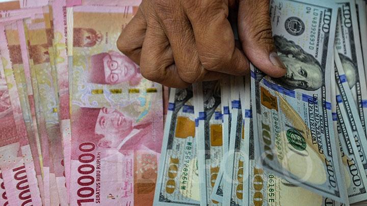 Rupiah Menguat ke 14.887,5 per USD, Analis: Pasar Apresiasi Kenaikan Harga BBM