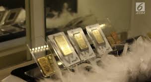 Harga Emas Antam Lebih Murah Rp 2.000 per Gram di Awal Pekan Ini