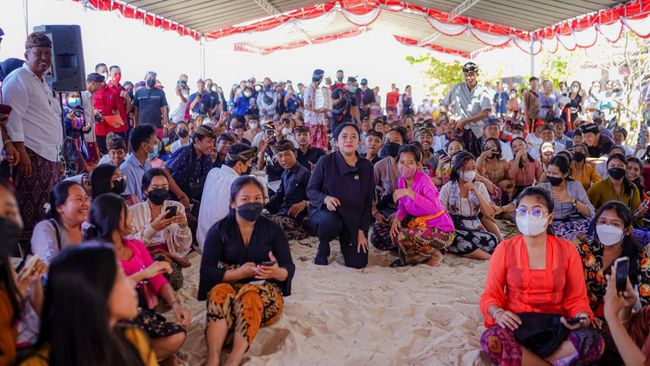 Puan Maharani Apresiasi Inisiatif Ekonomi Biru di Pantai Pandawa Bali