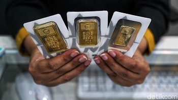 Naik Noceng, Harga Emas Antam Kembali Cetak Rekor