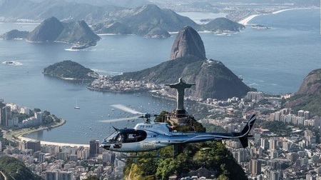 5 Kota di Dunia yang Asyik Tour dengan Helikopter