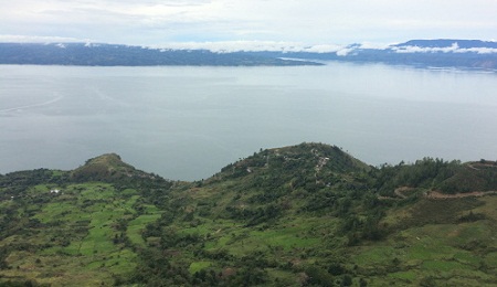 Kembaran Swiss, Indahnya Danau Toba