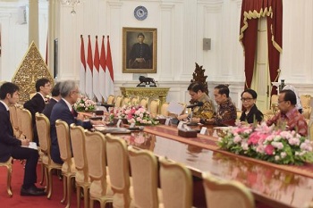 Bertemu Menlu Jepang, Presiden Jokowi Ajak Jepang Investasi di Natuna