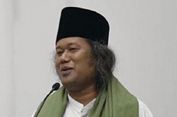 Massa FPI dan PA 212 Desak Bareskrim Tangkap Gus Muwafiq, Sukmawati, dan Ade Armando