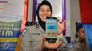 Tak Perlu Antre, Begini Cara Perpanjang SIM Secara Daring