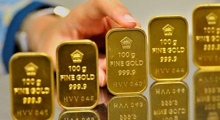 Harga Emas Antam Kamis Turun Rp 2.000/Gram
