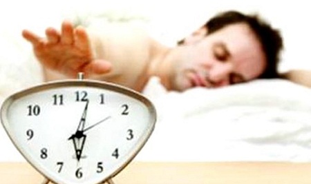 Tidur Lebih dari 8 Jam Sehari Meningkatkan Risiko Stroke