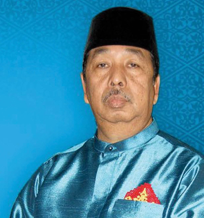 Bangun Pustaka di Tepi Pantai hingga Sinergi Dunia Usaha